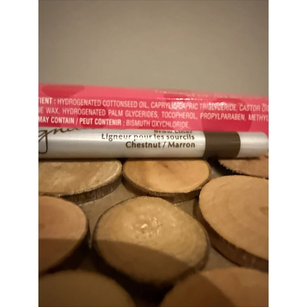 Mary Kay MK Signature Brow Liner‎ Pencil .01 oz / 0.28 g CHESTNUT 9153